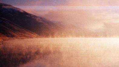 [ Lake Dunstan at sunrise ]